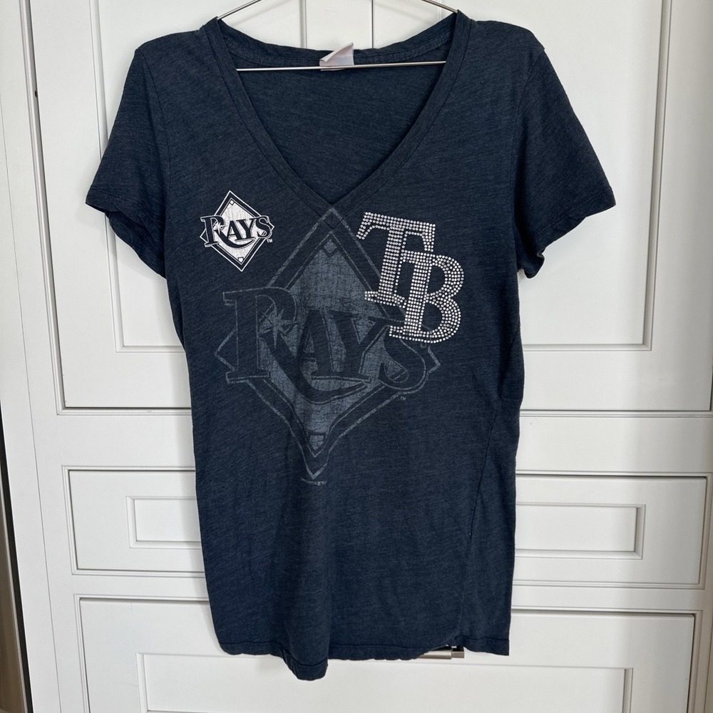 Tampa Bay Rays genuine merchandise by campus lifestyle women's V-neck shirt M